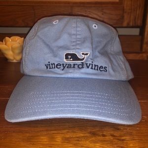Vineyard Vines light blue hat